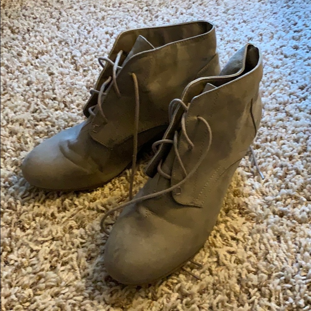 Tan boots